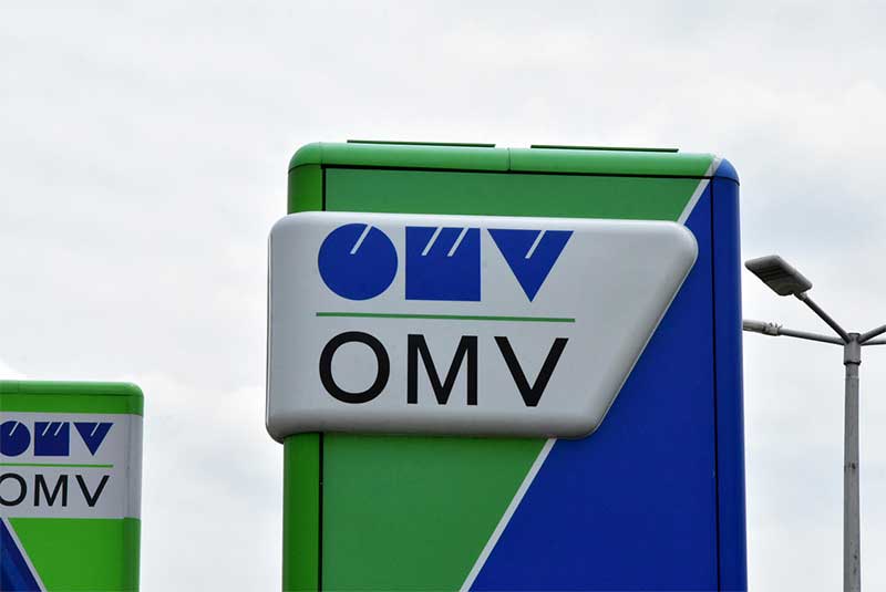 04-4-thermoforming of elements for gas stations omv